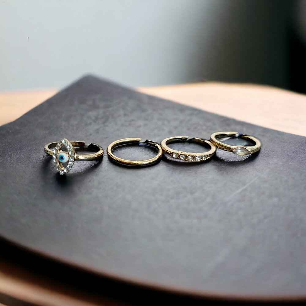FREE PRESS 4 Pc Evil Eye Rhinestone Ring Set
